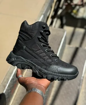 Men's Boots A533 Material Leather New Brand