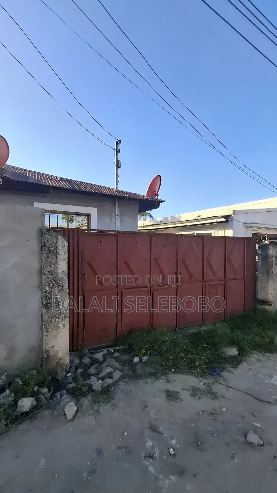 6bdrm Bungalow in Sinza Mori for sale
