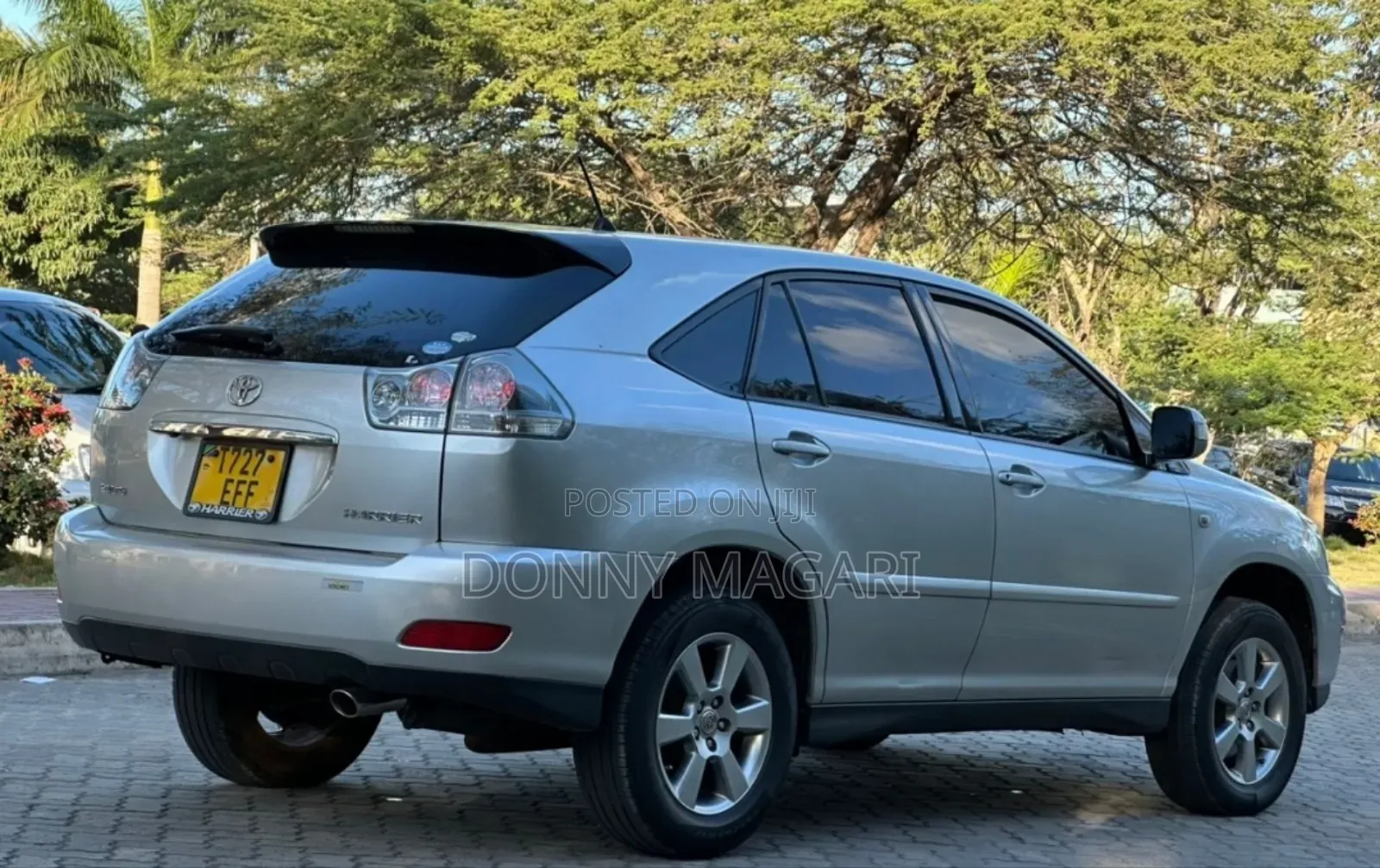 Toyota Harrier 2008 Silver