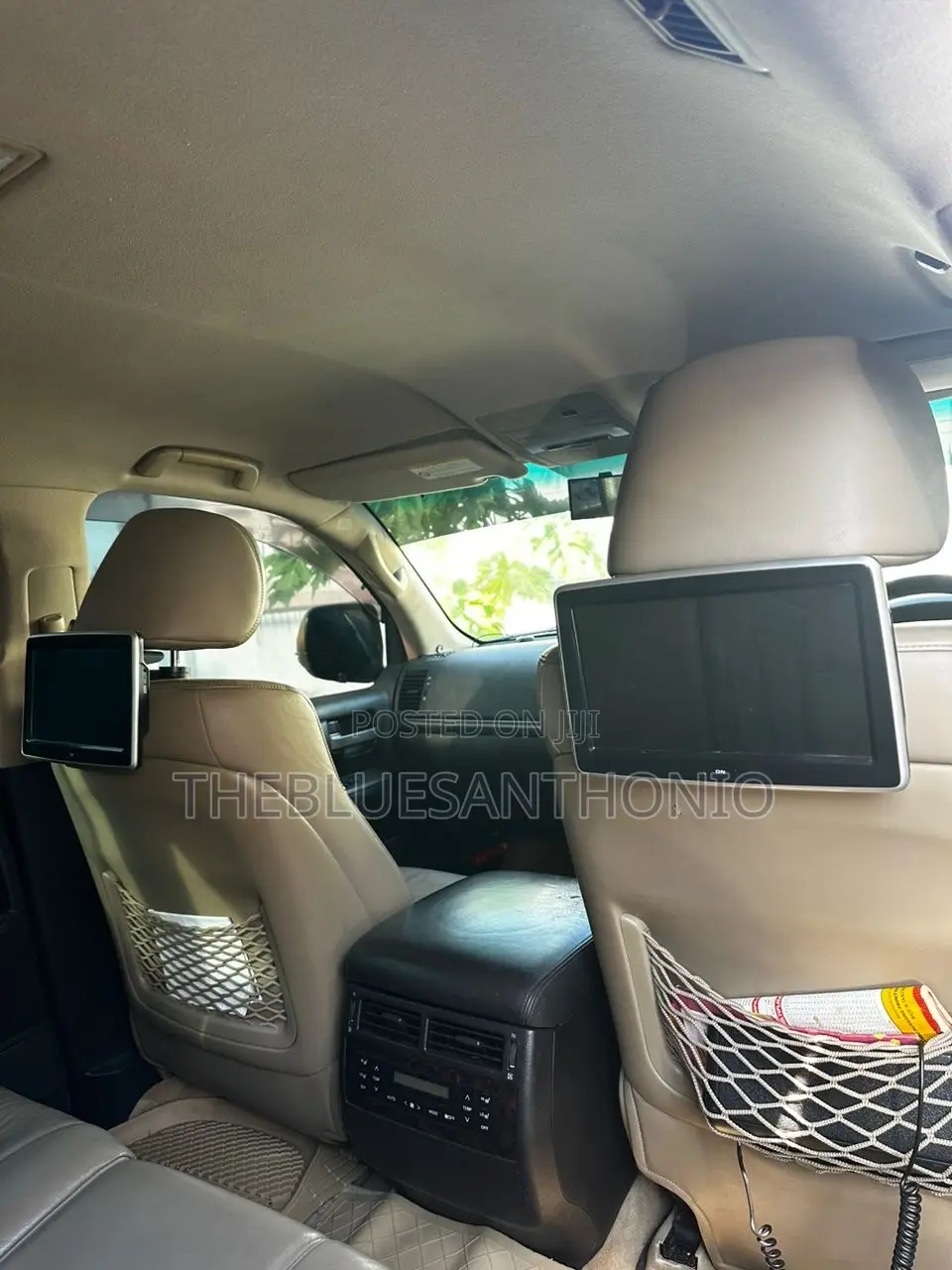 Toyota Land Cruiser 2009 Gold