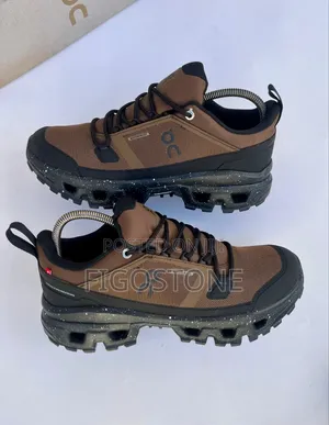 Qc Waterproof Sneakers