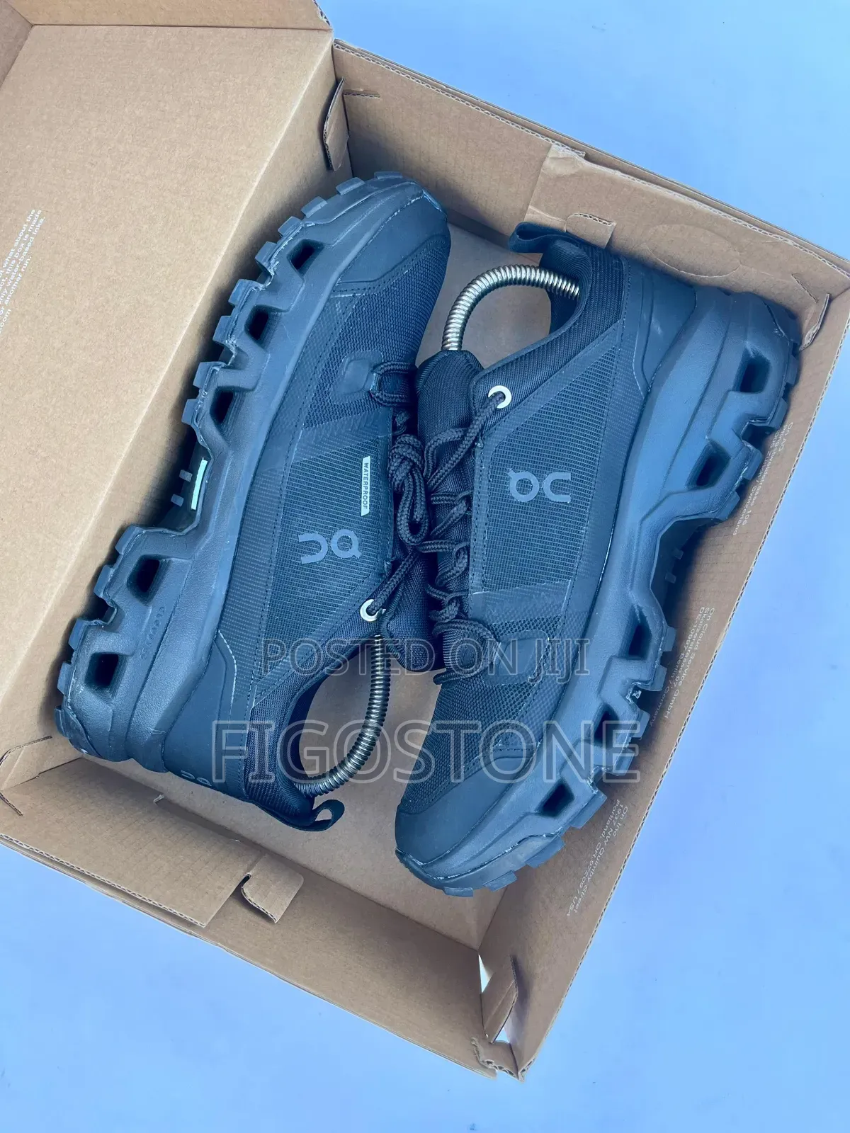 Qc Waterproof Sneakers
