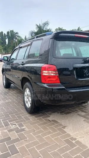 Toyota Kluger 2001 Black