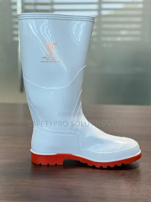 Wayne Duralight White Gumboots.