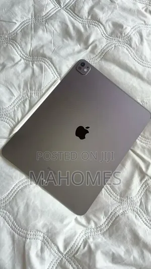 New Apple iPad Pro 13 (2024) 1 TB
