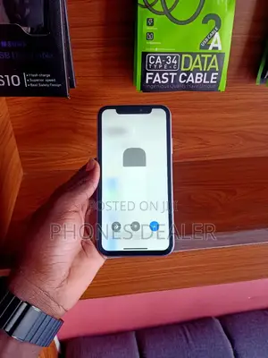 Apple iPhone 11 64 GB Purple