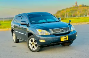 Toyota Harrier 2005 Gray