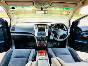 Toyota Harrier 2005 Gray