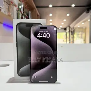 New Apple iPhone 15 Pro Max 256 GB Black