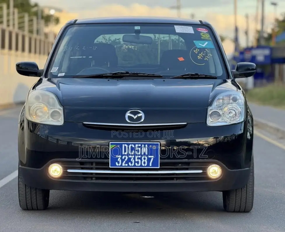 Mazda Verisa 2009 Black