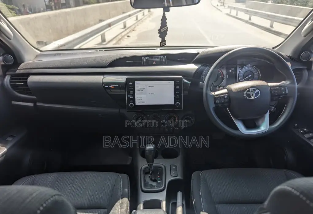 Toyota Hilux Revo Double Cab Deisel 2.8 RWD 2022 Black