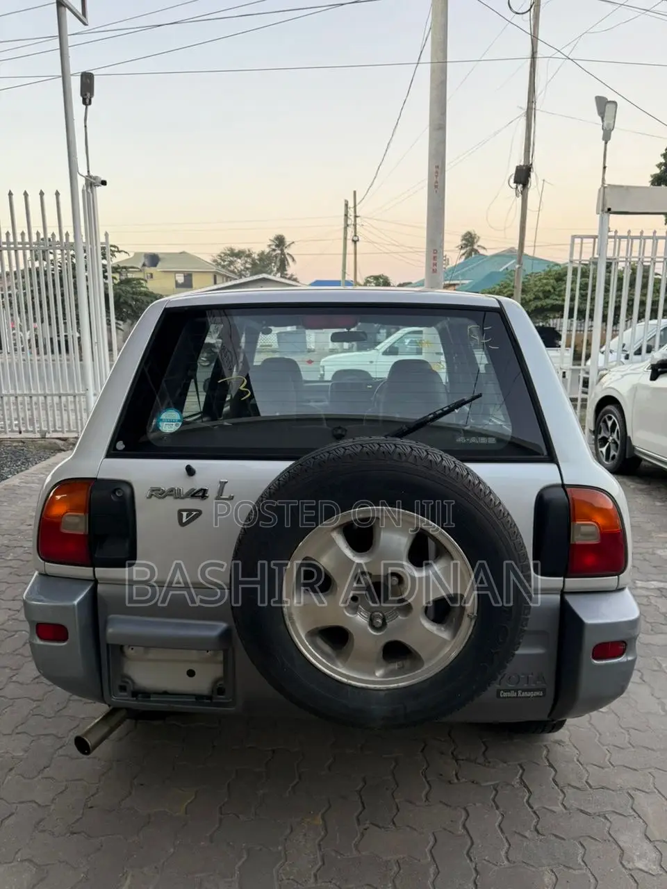 Toyota RAV4 1996 Pearl