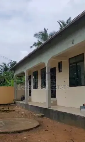 Furnished 10bdrm House in Mbezi for sale