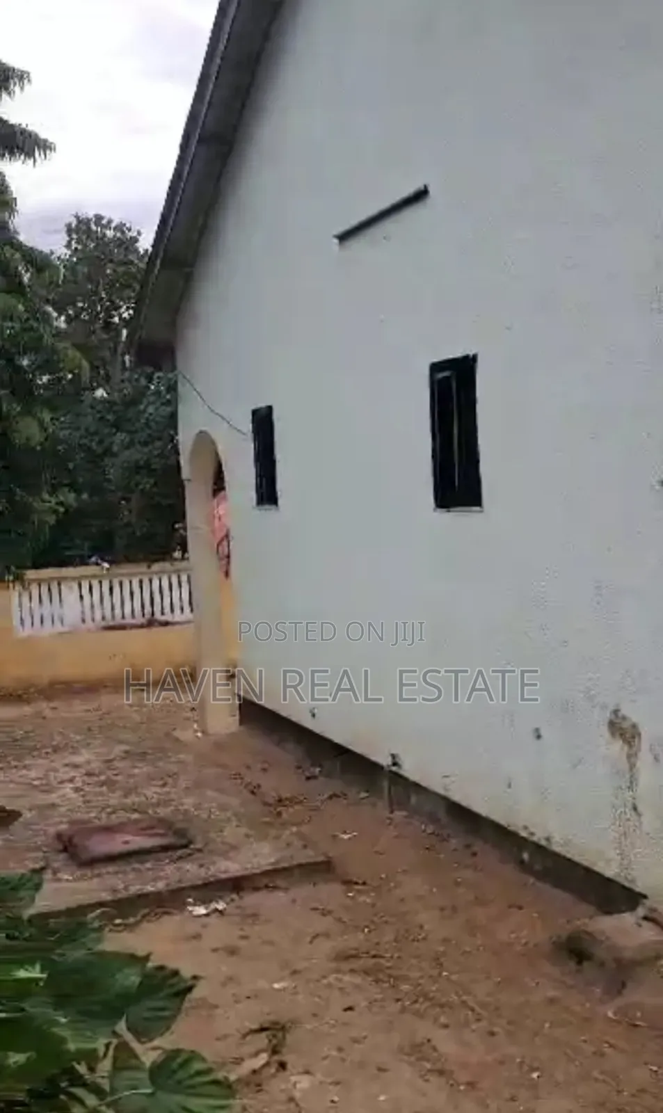 Furnished 10bdrm House in Mbezi for sale