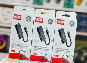 Earldom Lightning to 3.5 Aux and Headset Adapter