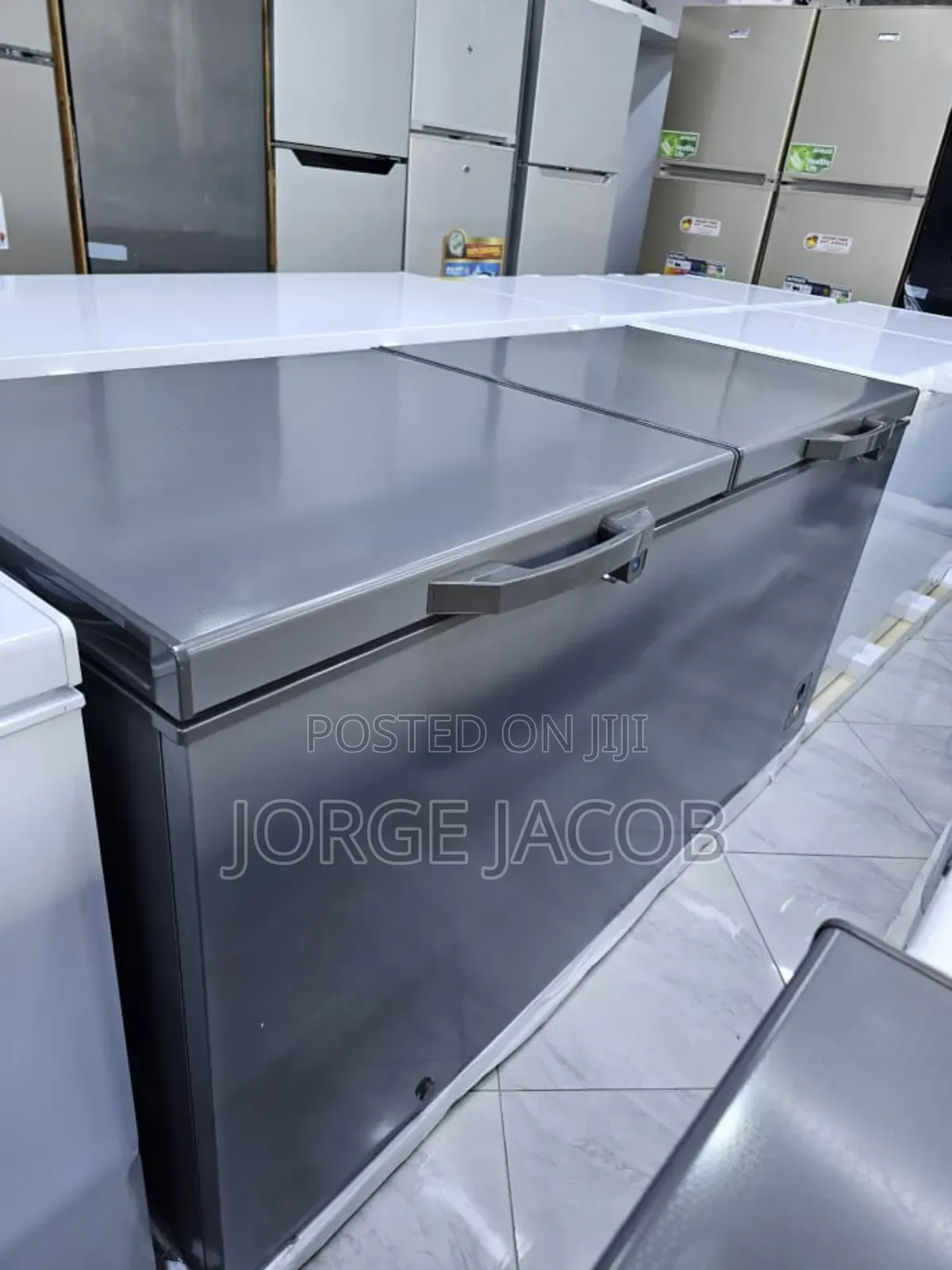 Mr Uk Chest Freezer, a Double-Door 500 Litres