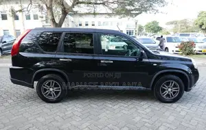 Nissan X-Trail 2010 Black