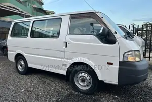 Nissan Vanette 2011 White