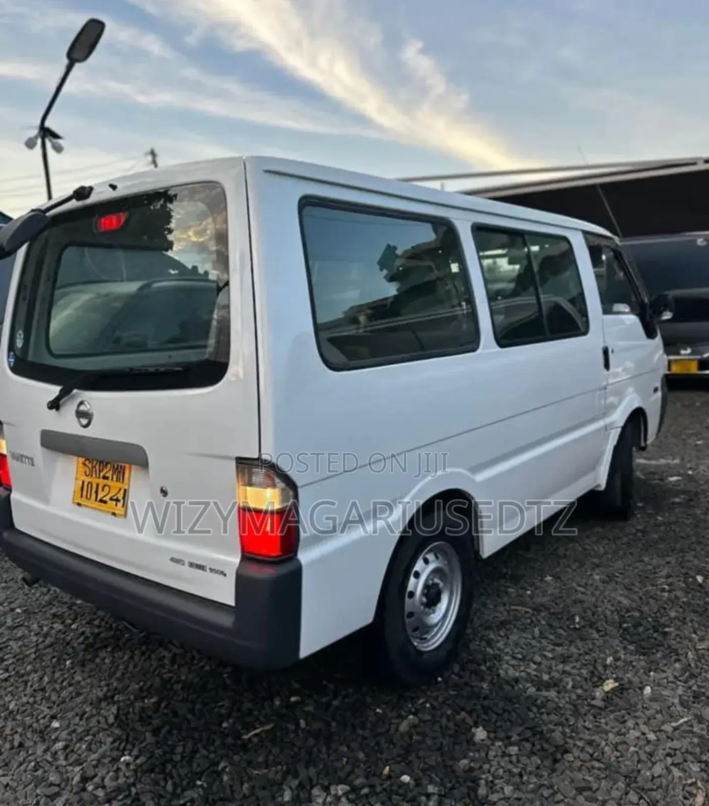 Nissan Vanette 2011 White