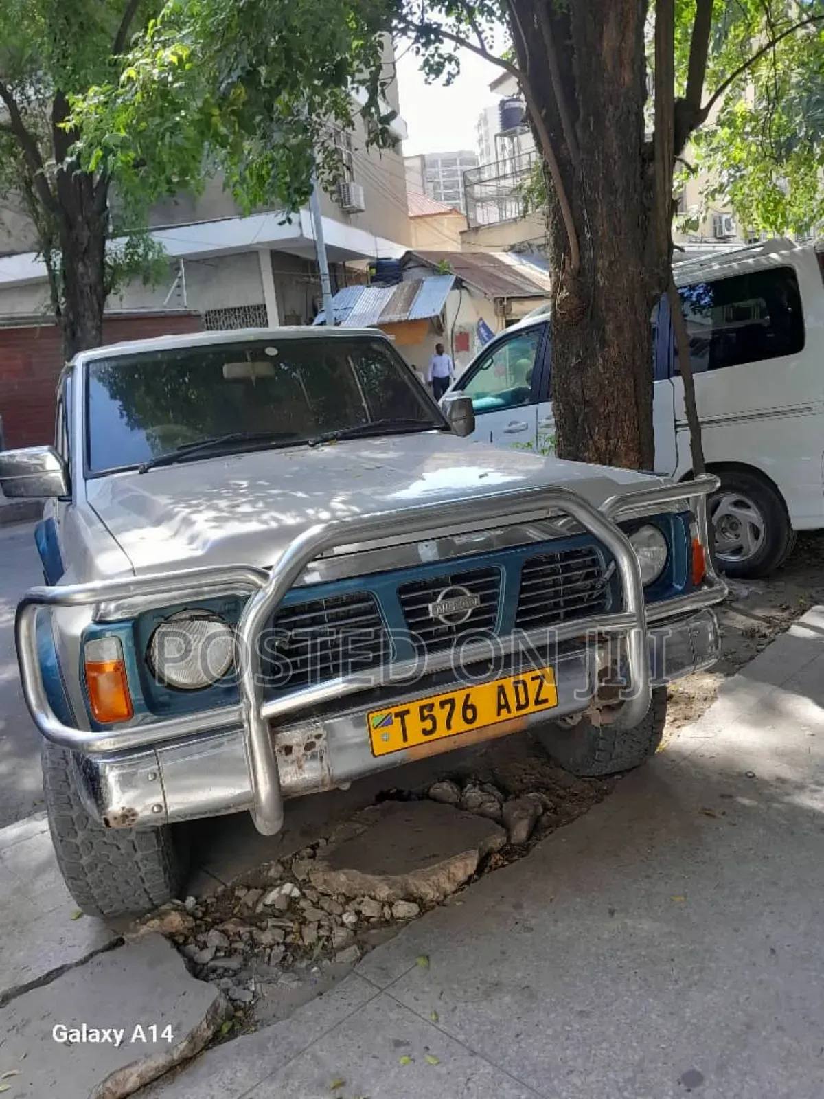 Nissan Patrol 2002 Silver