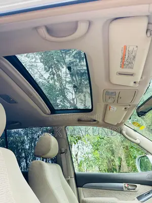 Toyota Land Cruiser Prado 2006 White