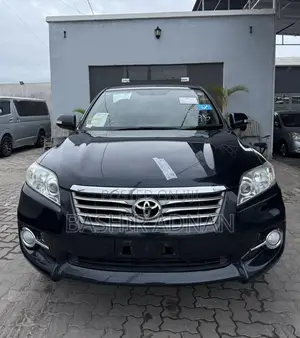 Toyota Vanguard 2010 Black