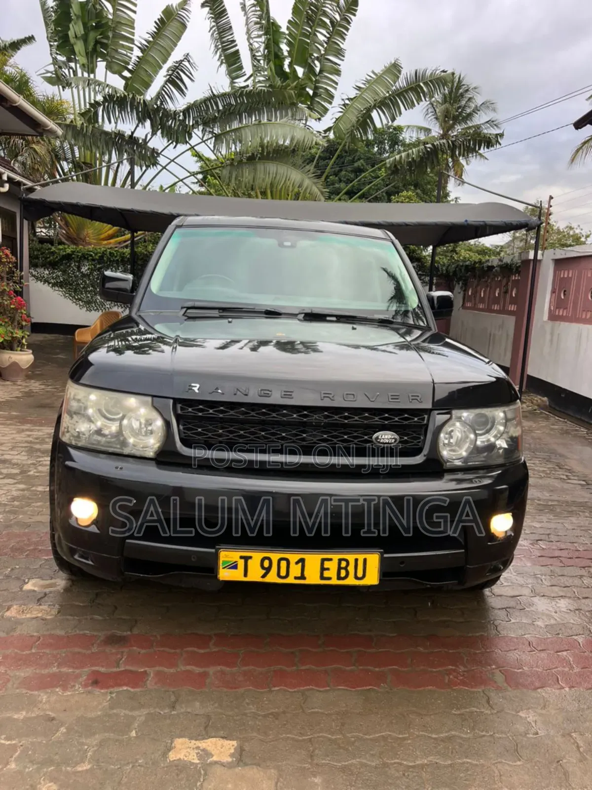 Land Rover Discovery 2010 Black