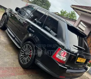 Land Rover Discovery 2010 Black