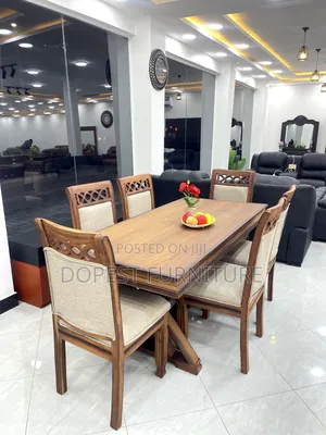 Dining Tabl 6 Chairs