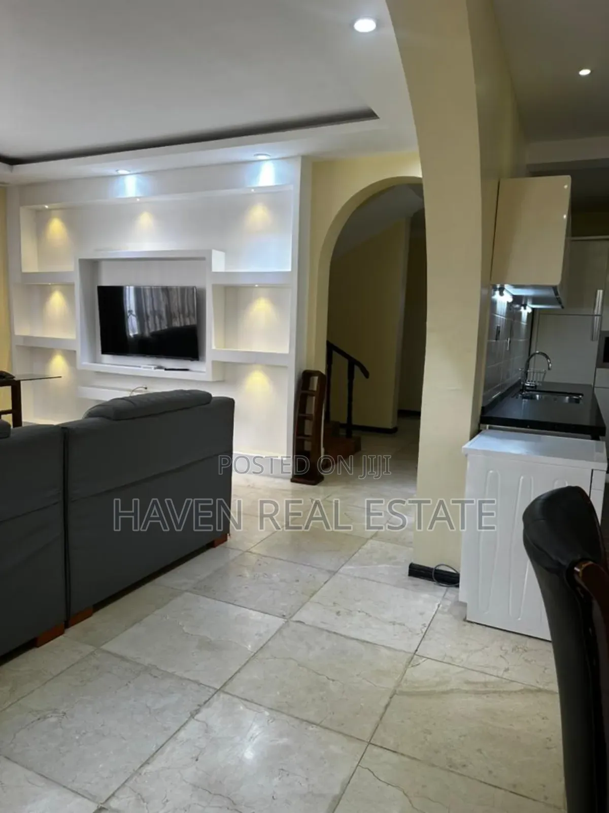 4bdrm Villa in Masaki for rent