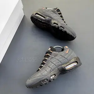 Corteiz 95 Premium Qualsneaker Available Colours Collection Size 40-44