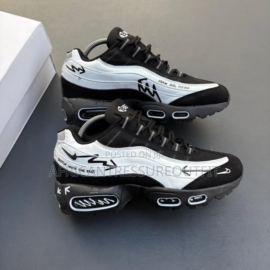 Corteiz 95 Premium Qualsneaker Available Colours Collection Size 40-44