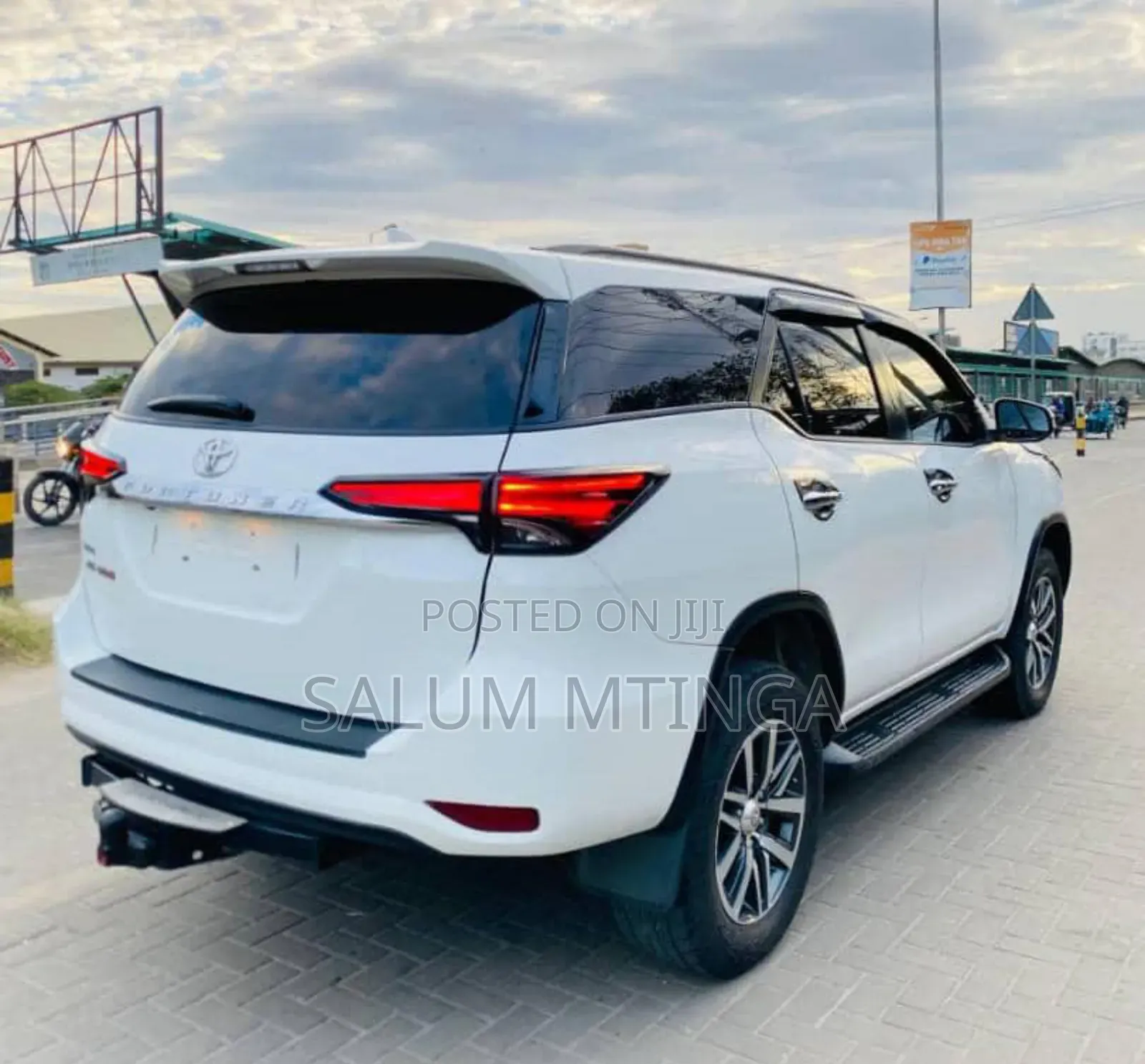 Toyota Fortuner 2018 White