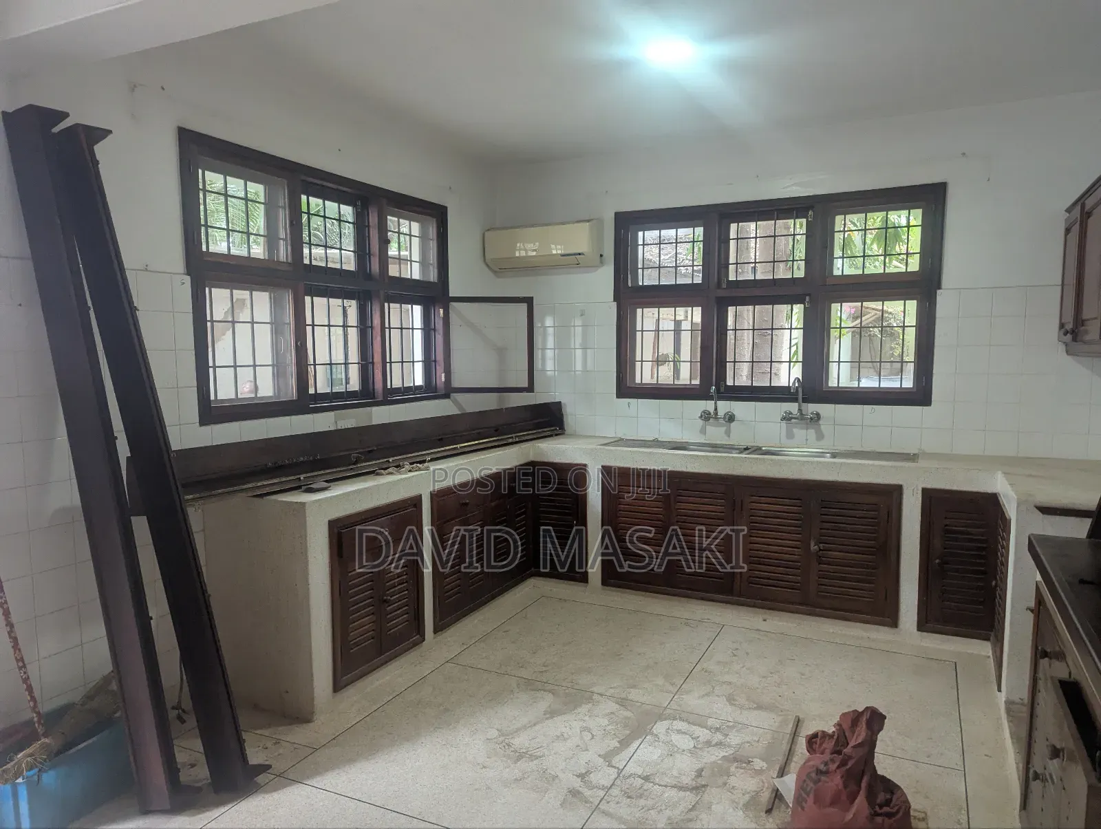 5bdrm House in The Villa, Masaki for rent