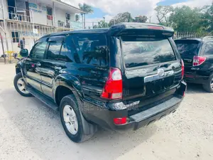 Toyota Hilux Surf 2.7 SSR 2007 Black