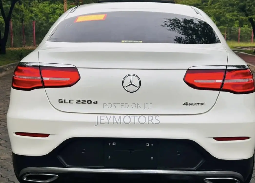 Mercedes-Benz GLC-Class 2017 White