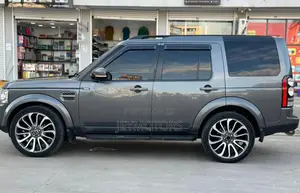 Land Rover Discovery 2014 Gray