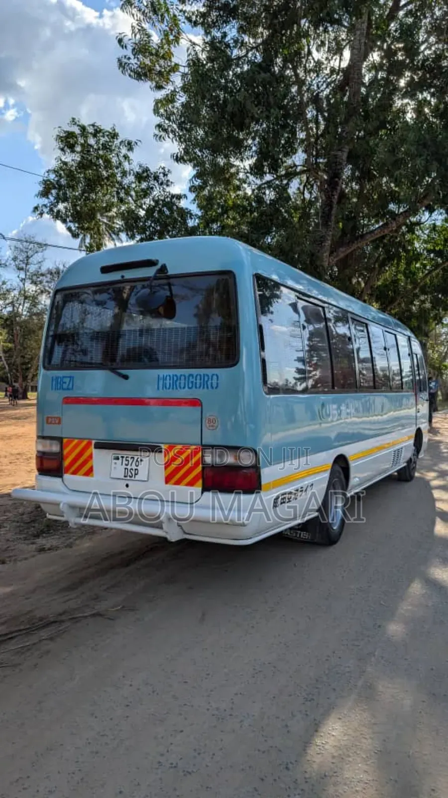 Toyota Coaster 2000 Beige