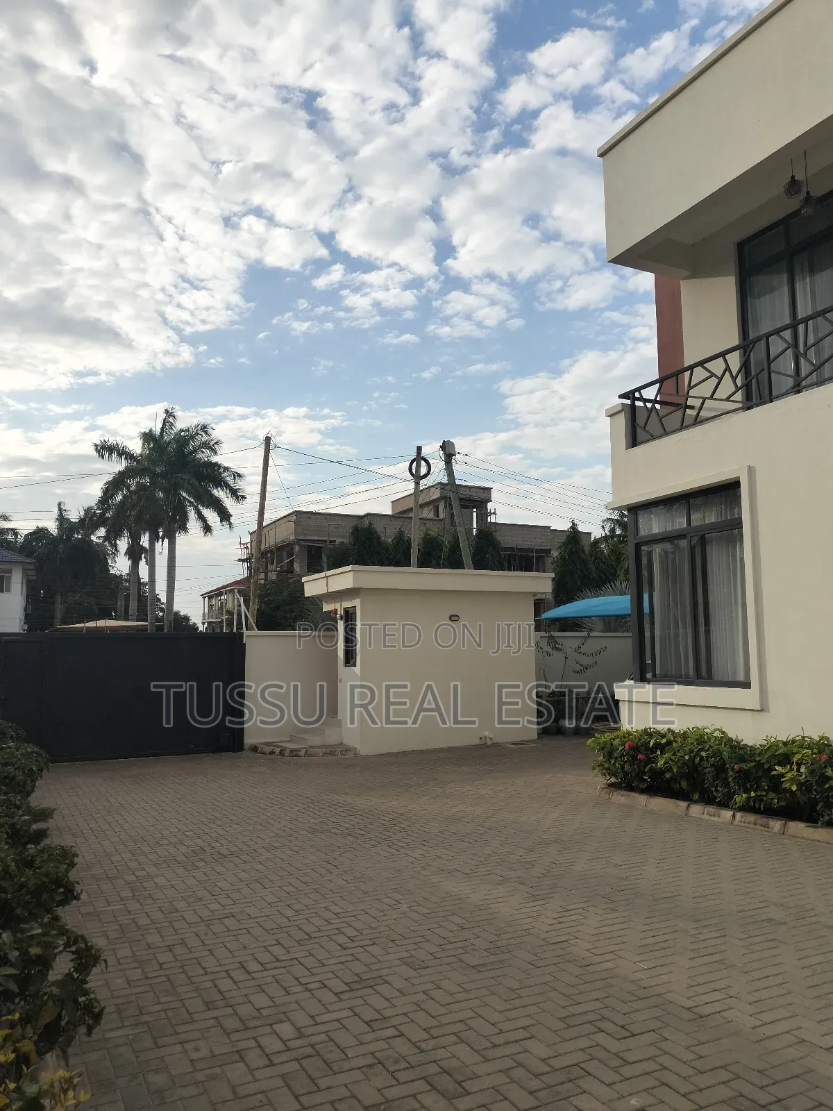 4bdrm House in Mbezibeach, Kinondoni for rent