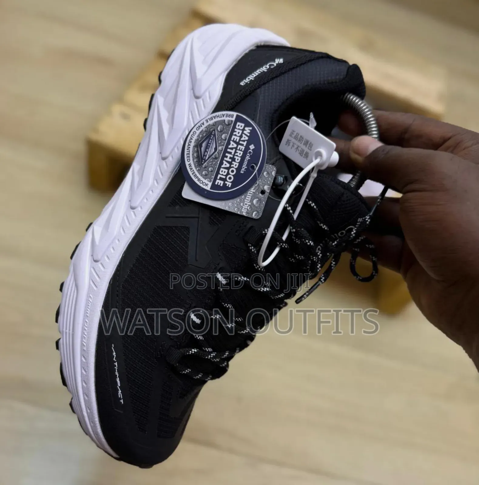 Men's Shoe Sneakers or Viatu or Raba Classically Top Top and Business