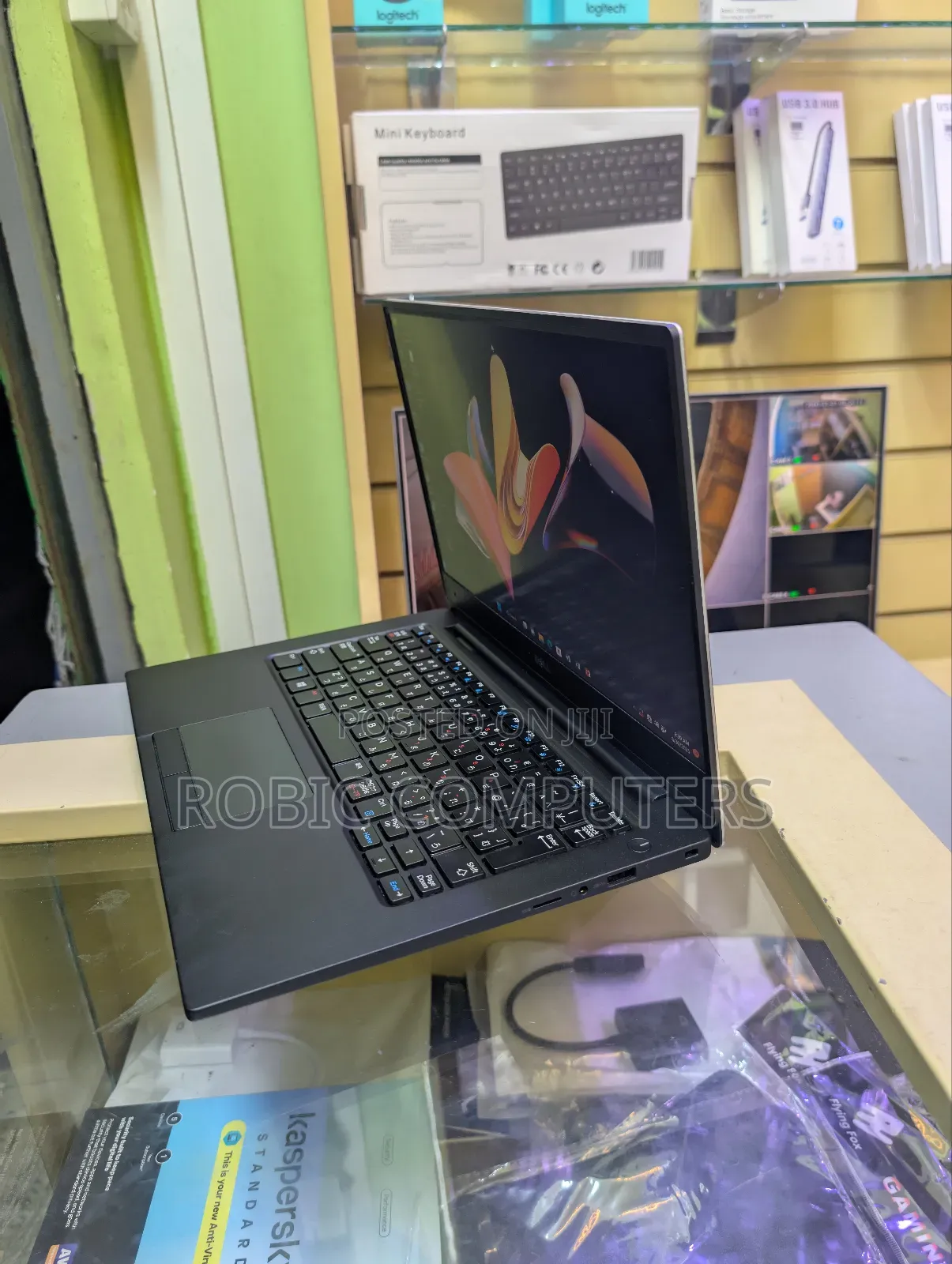 Laptop Dell Inspiron 13 7370 8GB Intel Core I5 SSD 256GB
