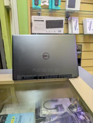 Laptop Dell Inspiron 13 7370 8GB Intel Core I5 SSD 256GB
