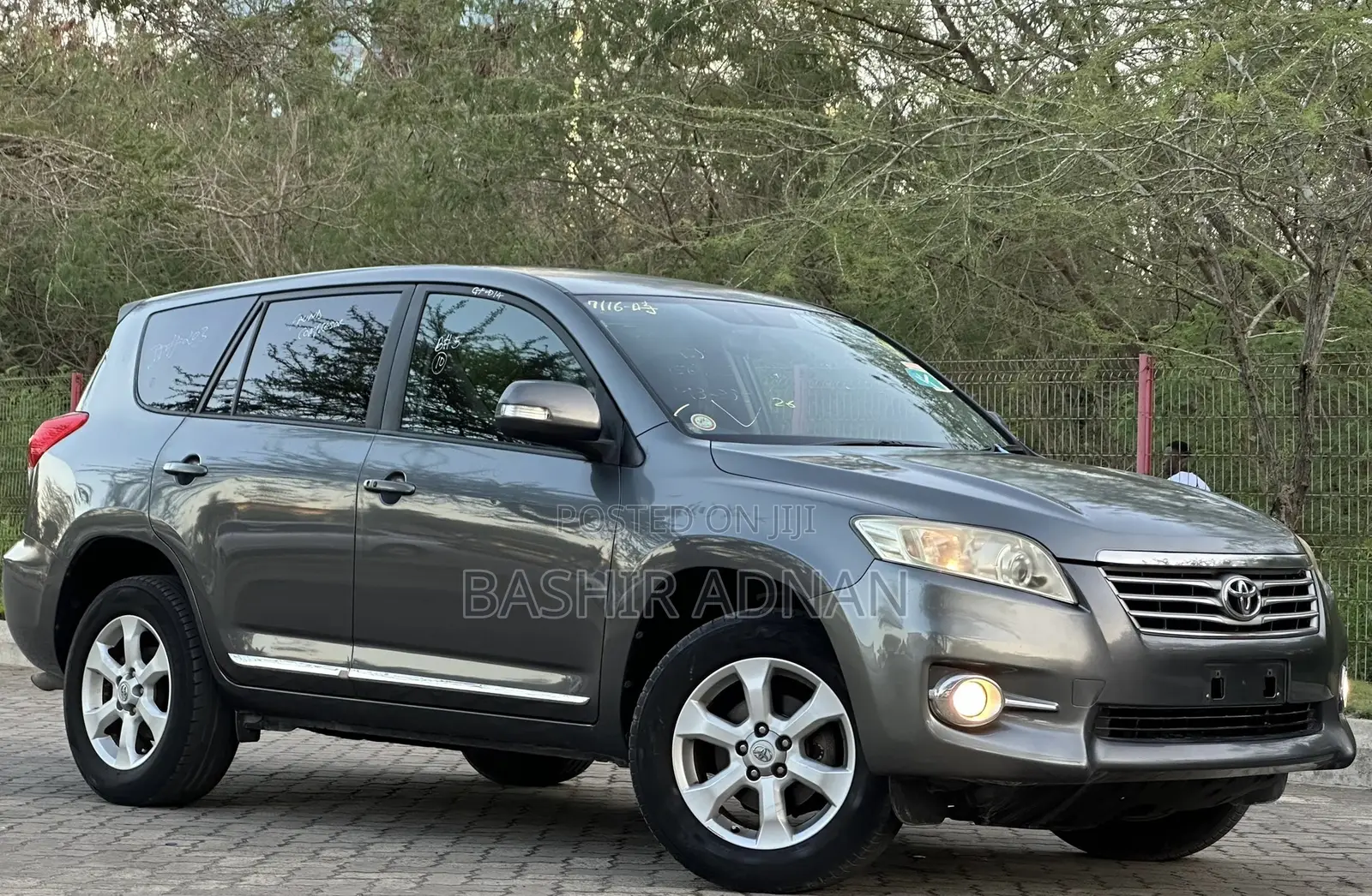 Toyota Vanguard 2010 Teal
