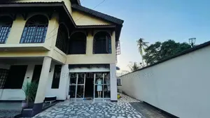 4bdrm House in Ada Estate for rent