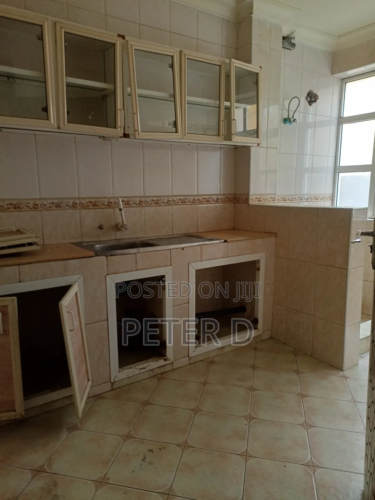 3bdrm Apartment in Kariakoo for rent