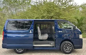 Toyota HiAce 2009 Blue