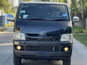 Toyota HiAce 2005 Black
