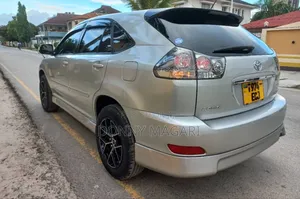 Toyota Harrier 2005 Silver