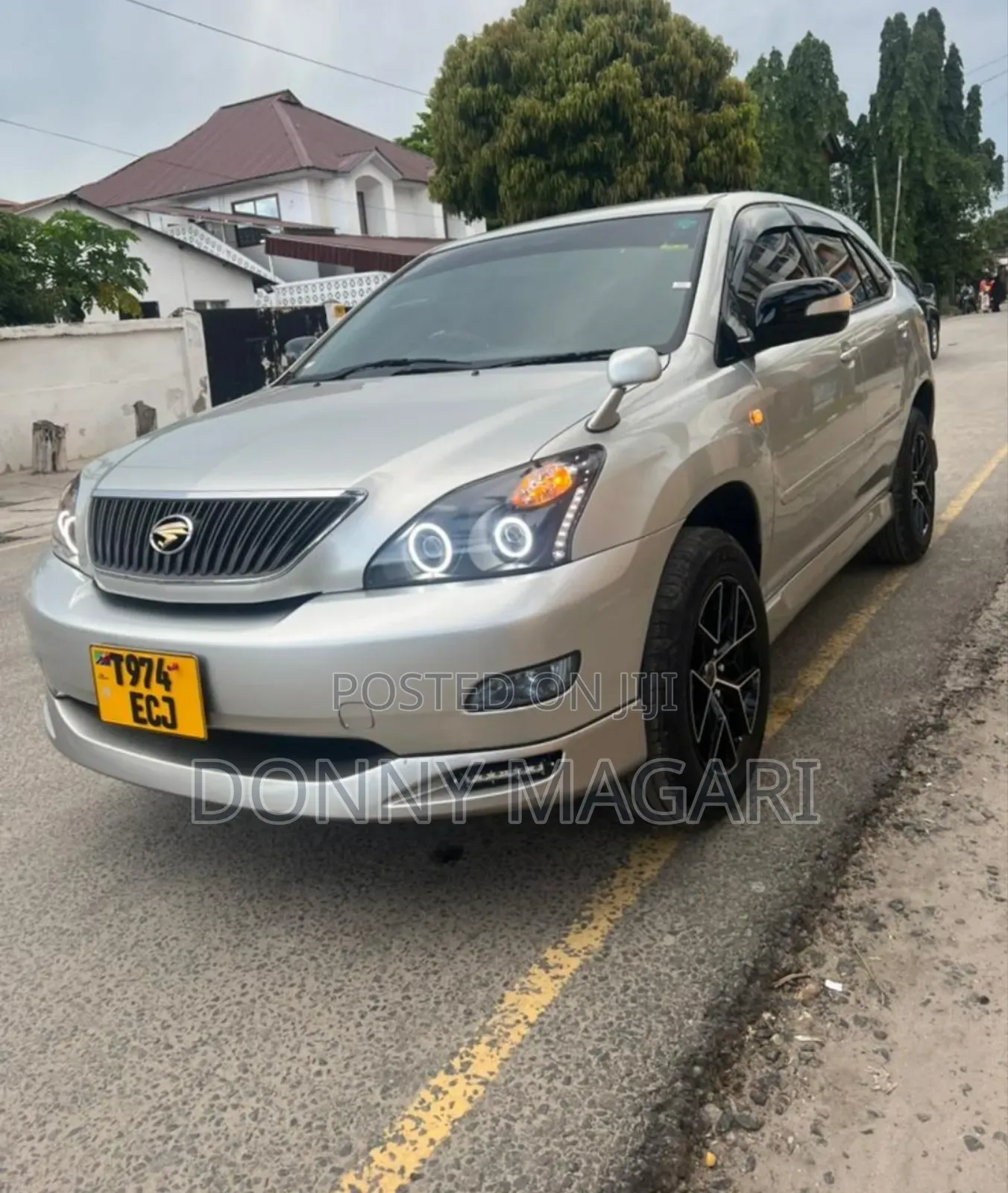 Toyota Harrier 2005 Silver