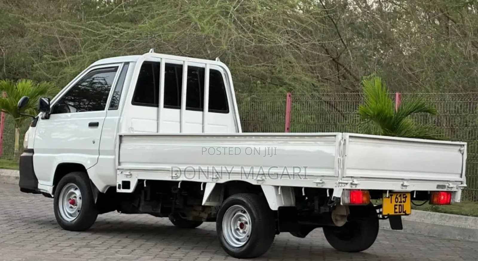 Toyota Lite-Ace 2005 White